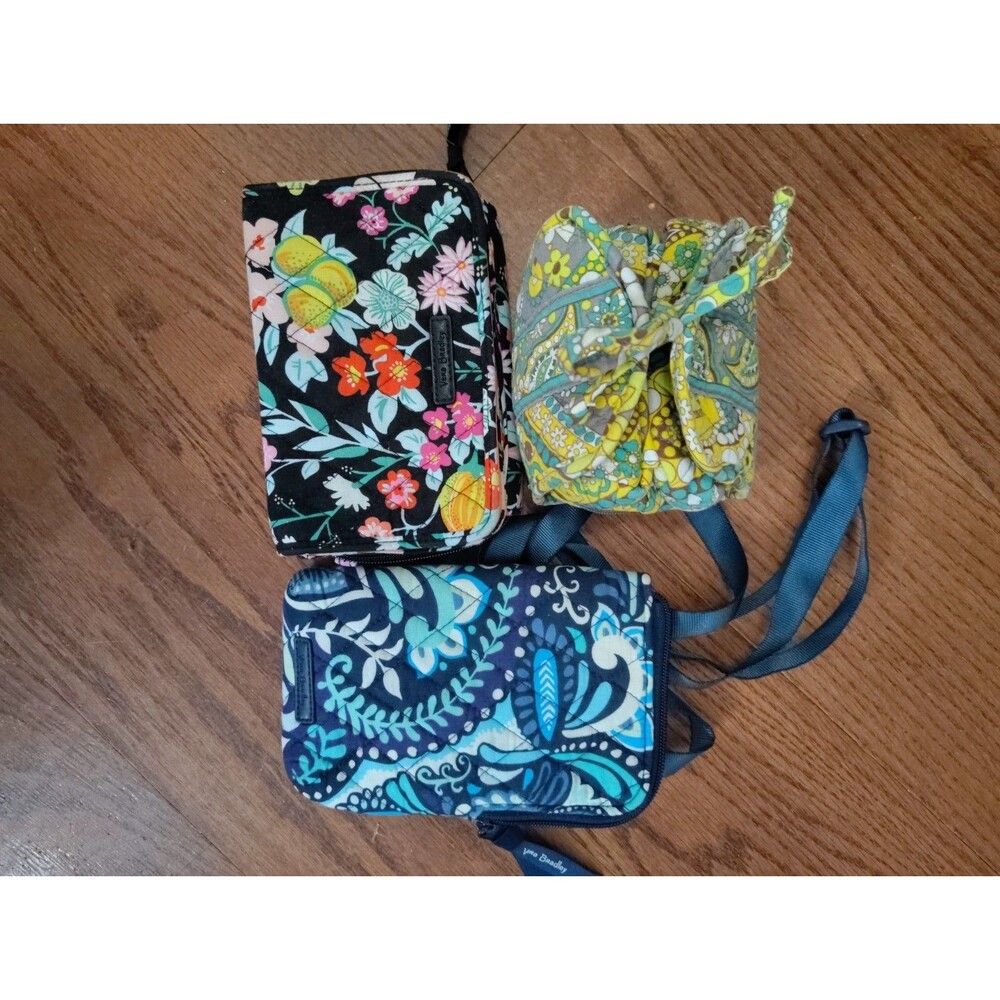 Vera Bradley Quilted Wallets And Makeup Bag Crossbody Purse Lot Of 3